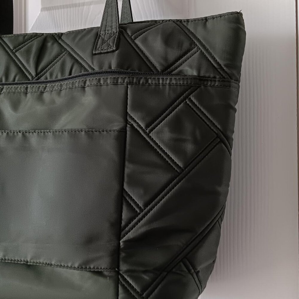 LUG Skyliner Tote Bag with Trolley Sleeve Olive Green - Picture 5 of 15